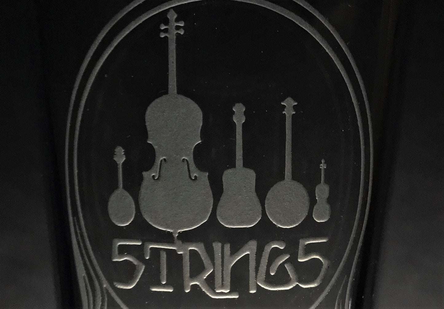 Billy Strings "Stealie Strings" Sandblasted Glasses